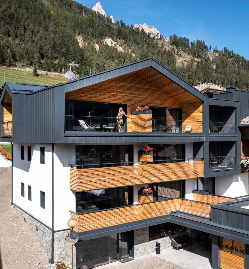 Hotel Ladinia Dolomites View Pozza di Fassa Exterior foto