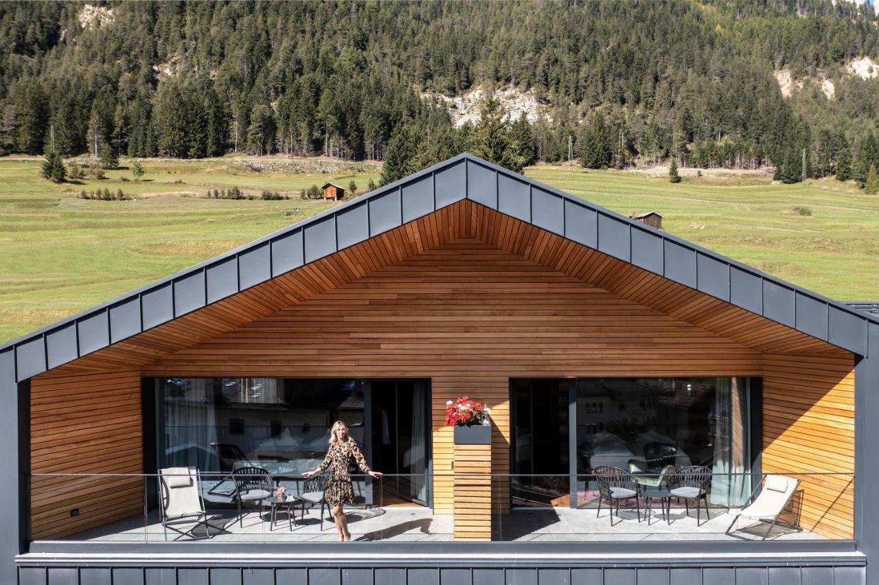 Hotel Ladinia Dolomites View Pozza di Fassa Exterior foto